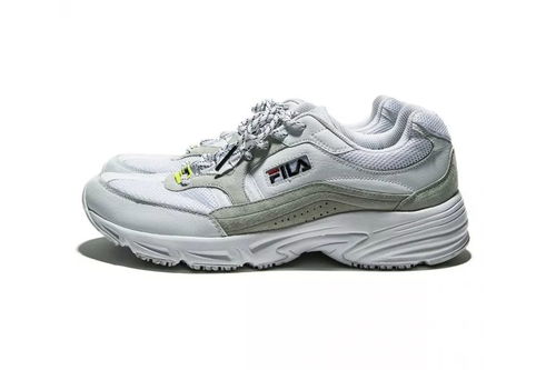 shoes by fila,Shoes by Fila: A Comprehensive Guide