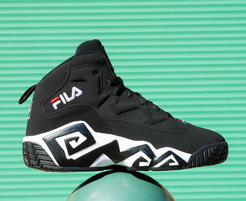 fila black sneakers,Fila Black Sneakers: A Comprehensive Guide